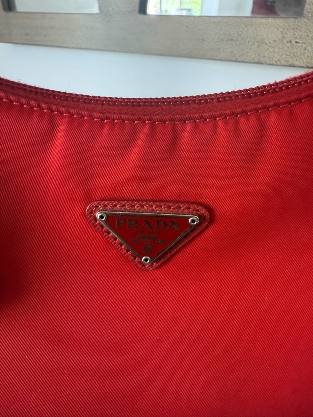 Prada Re-Edition 2000 Nylon bag - Picture 5 of 14